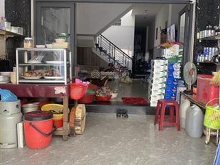 Nhà 2 tầng mặt tiền đường tân thới nhất 13d phường tân thới nhất q12 dt 102,9m2 (4,7mx23m) đường 8m