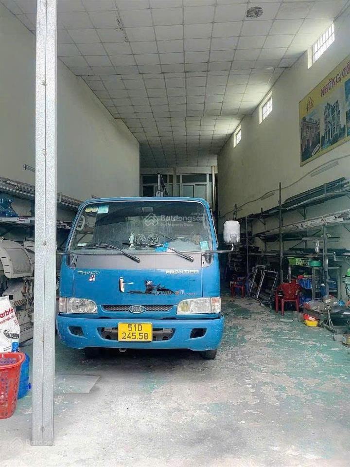Nhà xưởng 2 tầng đường quốc lộ 1a, phường thạnh xuân, q12, dt 175m2 (8mx32m), hẻm ôtô giá 9,6tỷ