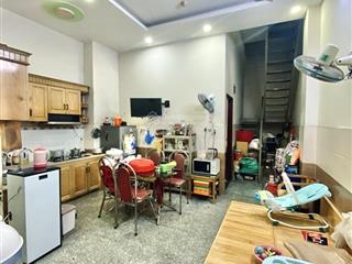 Khách sạn 6 tầng có thang máy đường lê văn khương phường ht q12 dt 125m2 hẻm 7m dòng tiền 80tr/th