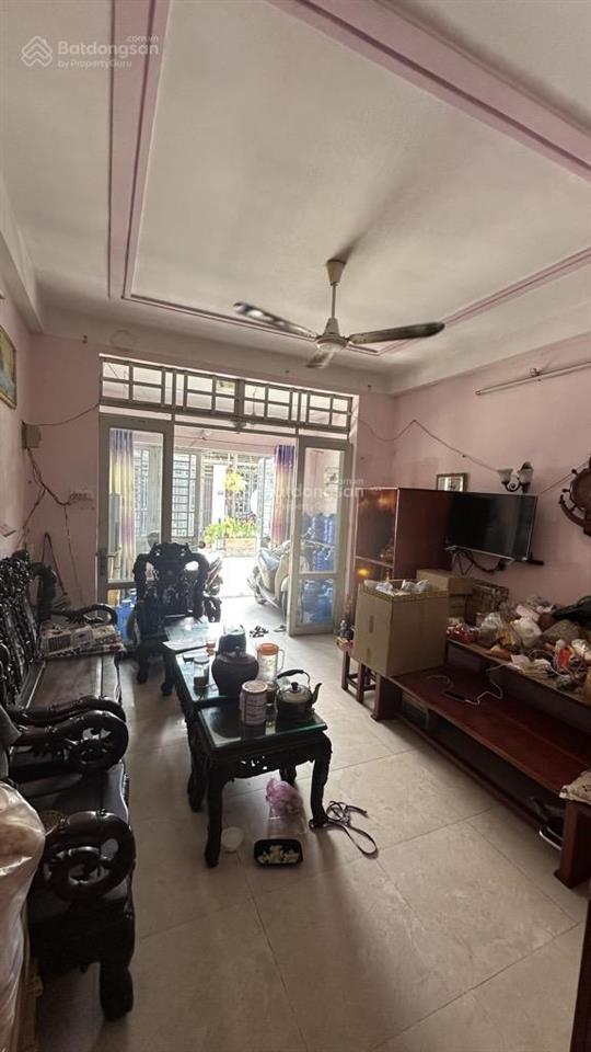 Nhà 2 tầng mặt tiền đường trung chánh 2 xã tc h. hóc môn dt 150m2(5x30) đường 6m dòng tiền 10tr/th