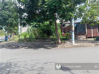 Chính chủ bán lô đất góc 2 mặt tiền kdc xuyên á.giá 3,95 tỷ.. 0832 369 ***