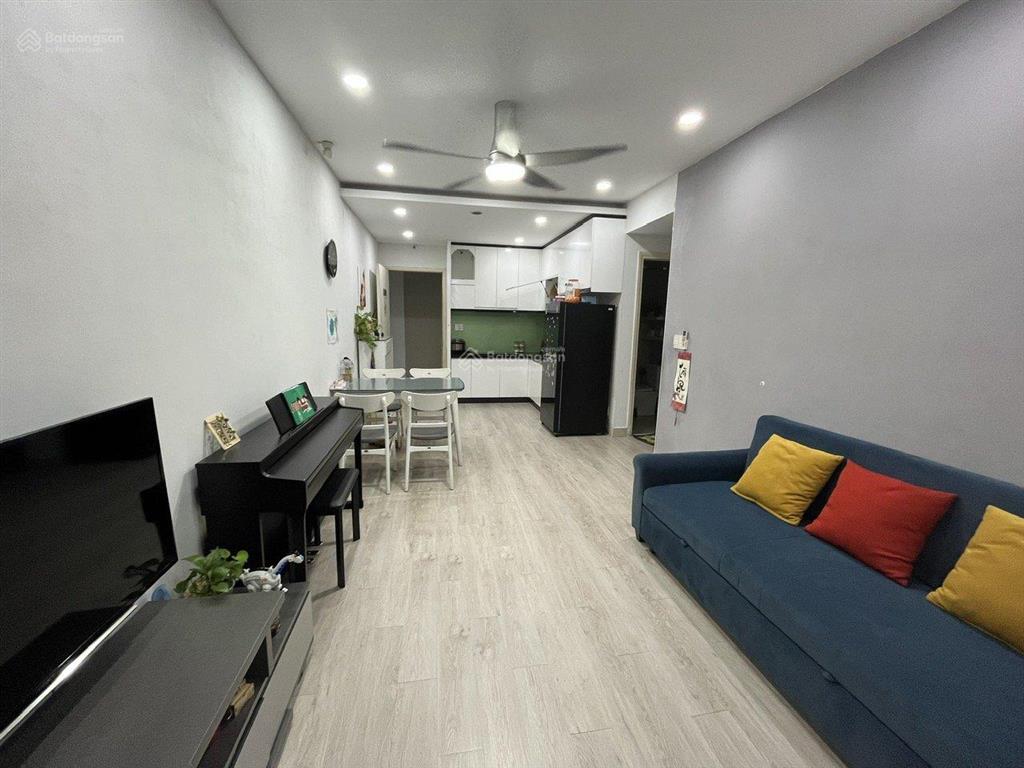 Bán nhanh căn 2pn1wc, 65m2 tại citihome, view thoáng mát, có nội thất giá 2.8 tỷ