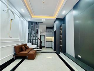 Chính chủ bán nhà đẹp phố tôn đức thắng,5 tầng mới tinh xách vani về ở,thiết kế hiện đại