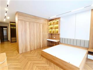 Nhà hot thạch bàn  57m2 x 6 tầng  thang máy  ô tô tránh