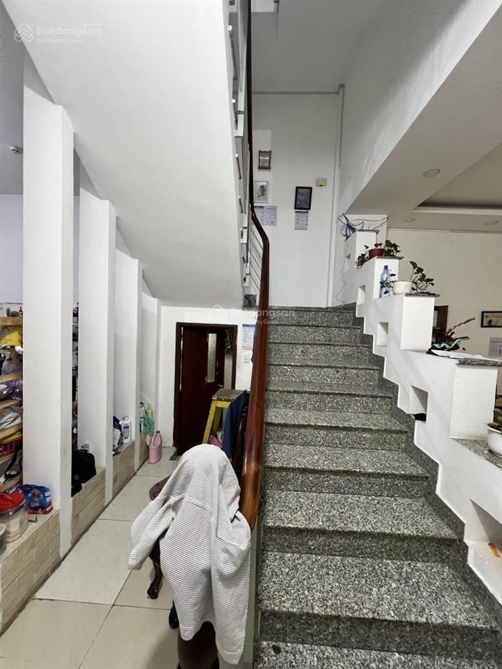 Bán chdv 3 tầng mặt tiền đường 8m /dòng tiền ổn định, ngay cđ công thương q9 130m2 giá tốt