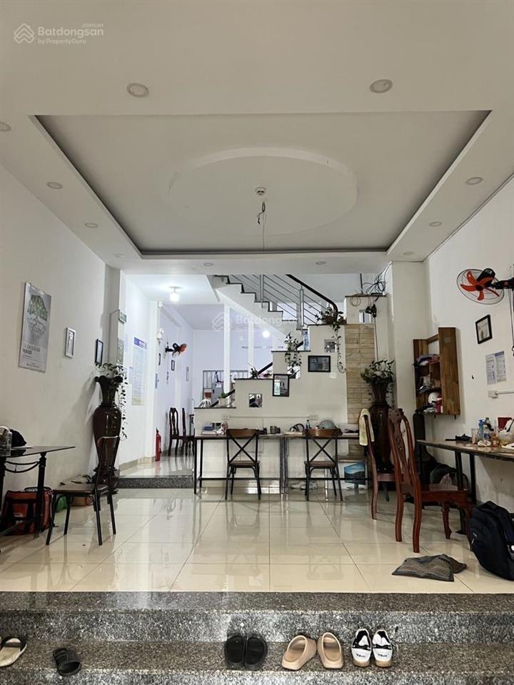 Bán chdv 3 tầng mặt tiền đường 8m /dòng tiền ổn định, ngay cđ công thương q9 130m2 giá tốt