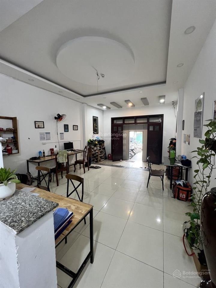 Bán chdv 3 tầng mặt tiền đường 8m /dòng tiền ổn định, ngay cđ công thương q9 130m2 giá tốt