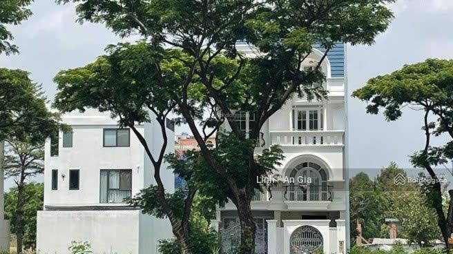 Bán nhà mặt tiền quách giai thủ thiêm villas, thạnh mỹ lợi, tp. thủ đức