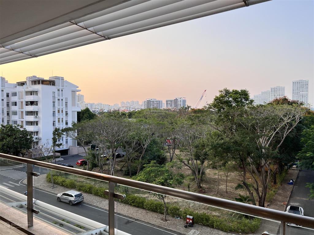 Bán căn hộ 3pn, 141 m2, giá 15.8 tỷ tại garden plaza 2, tôn dật tiên, tân phong, q7, tp. hcm