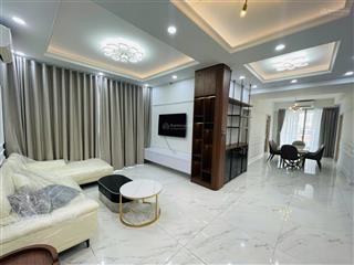 Bán căn hộ 3pn, 2wc căn góc 2 view đẹp tại midtown phú mỹ hưng, giá siêu hời 15,5 tỷ, 130m2