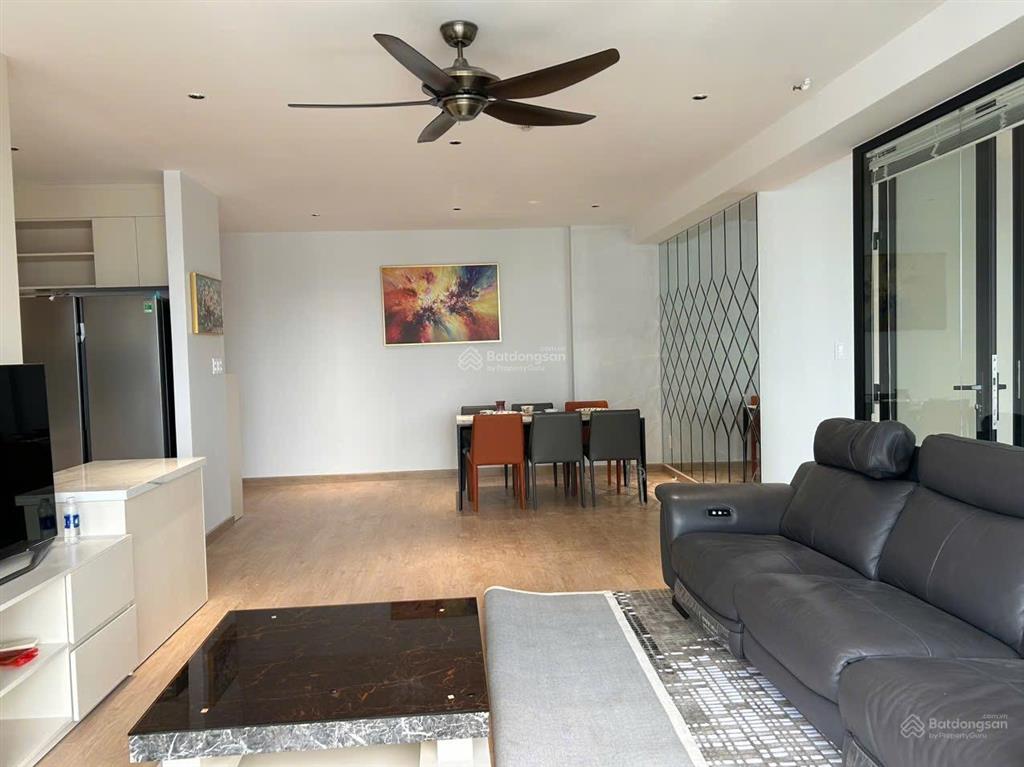 Bán cc green valley, 10,4 tỷ, 121m2, 3pn + 2wc, giá ưu đãi, chính chủ