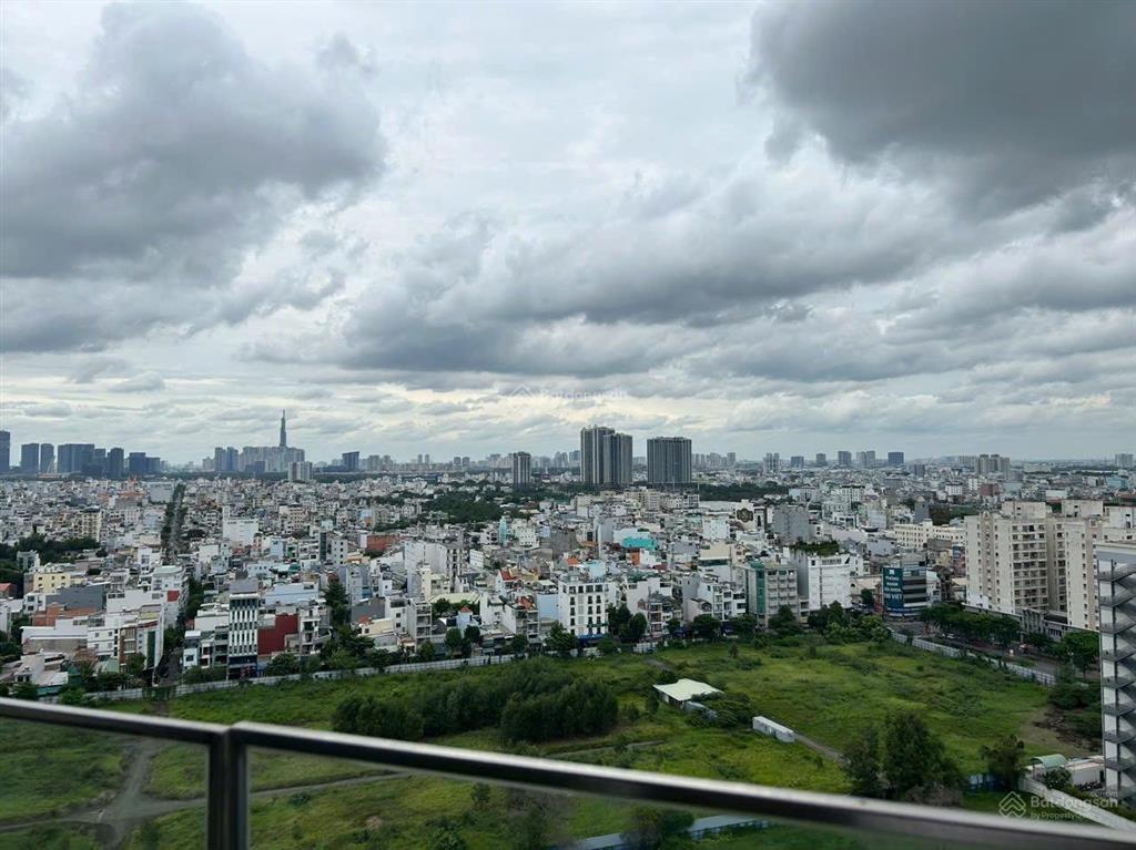 Bán cc green valley, 10,4 tỷ, 121m2, 3pn + 2wc, giá ưu đãi, chính chủ