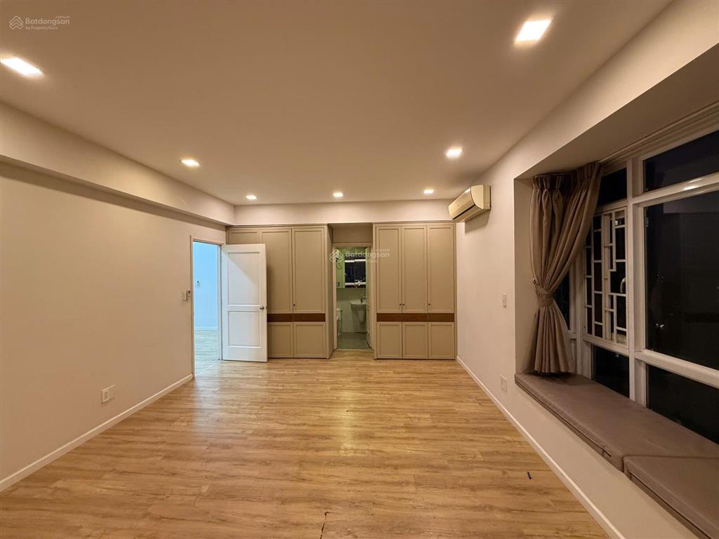 Bán căn hộ 3pn 2wc tại riverside residence, 15,3 tỷ, 147m2, giá siêu hời!