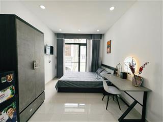 Studio ban công ngay nguyễn đình chiểu quận 10 full nội thất nhà mới sạch sẽ như hình
