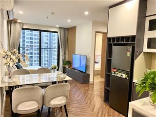 Gia đình em chuyển lên 3pn cần bán căn 2pn 1wc tòa s110 vinhomes ocean park, đã làm full nội thất
