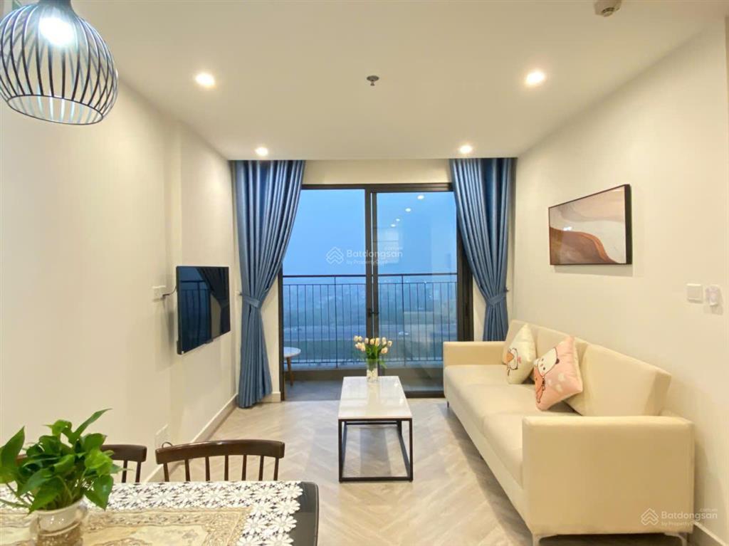 Chính chủ bán 2pn 1wc tòa s203. full nội thất. hướng view sông. hỗ trợ vay 70%