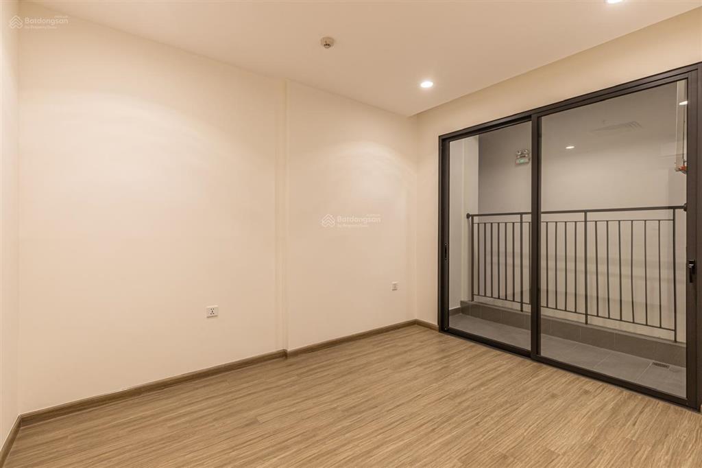 Chính chủ gửi bán ch toà zr2 vinhomes ocean park, chuẩn bị bàn giao nhà mới. hỗ trợ vay 70% gtch