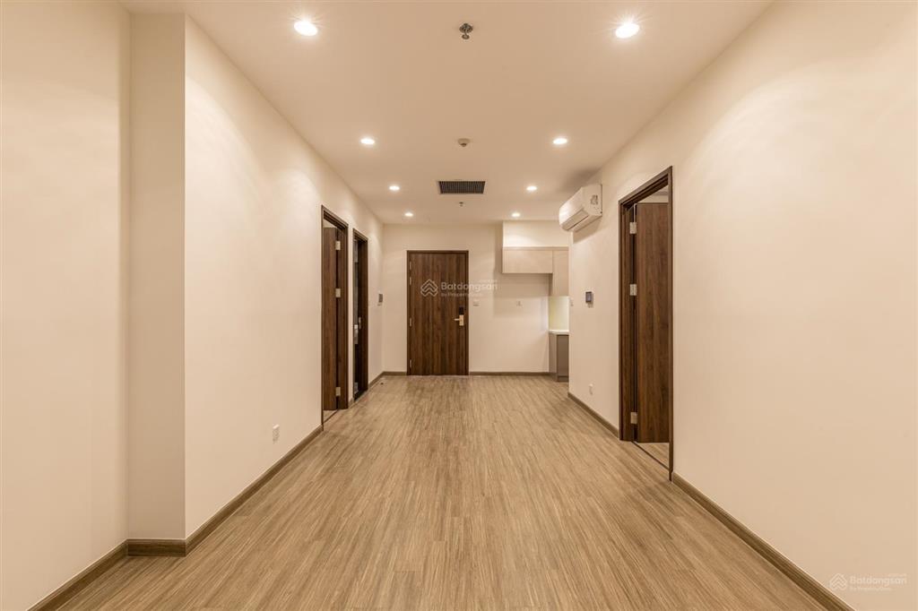 Chính chủ gửi bán ch toà zr2 vinhomes ocean park, chuẩn bị bàn giao nhà mới. hỗ trợ vay 70% gtch