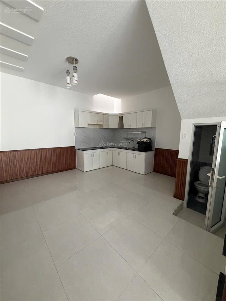 Chỉ 6,4 tỷ cho nhà đà lạt đường xe hơi tới nhà.