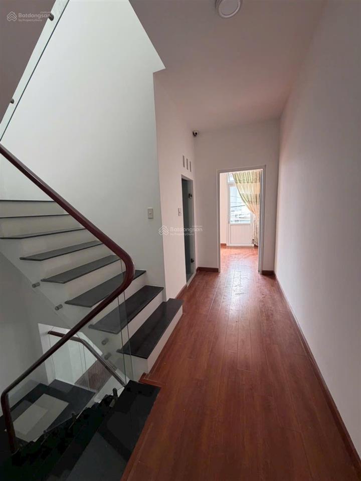 Chỉ 6,4 tỷ cho nhà đà lạt đường xe hơi tới nhà.