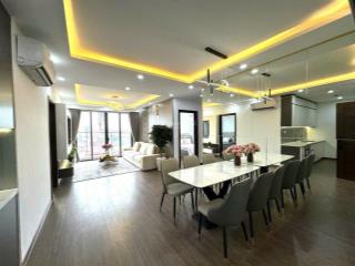 Bán căn hộ 2 ngủ f4 trung kính  toà nhà xinh giá 5.x tỉ | 2n2vs  79m