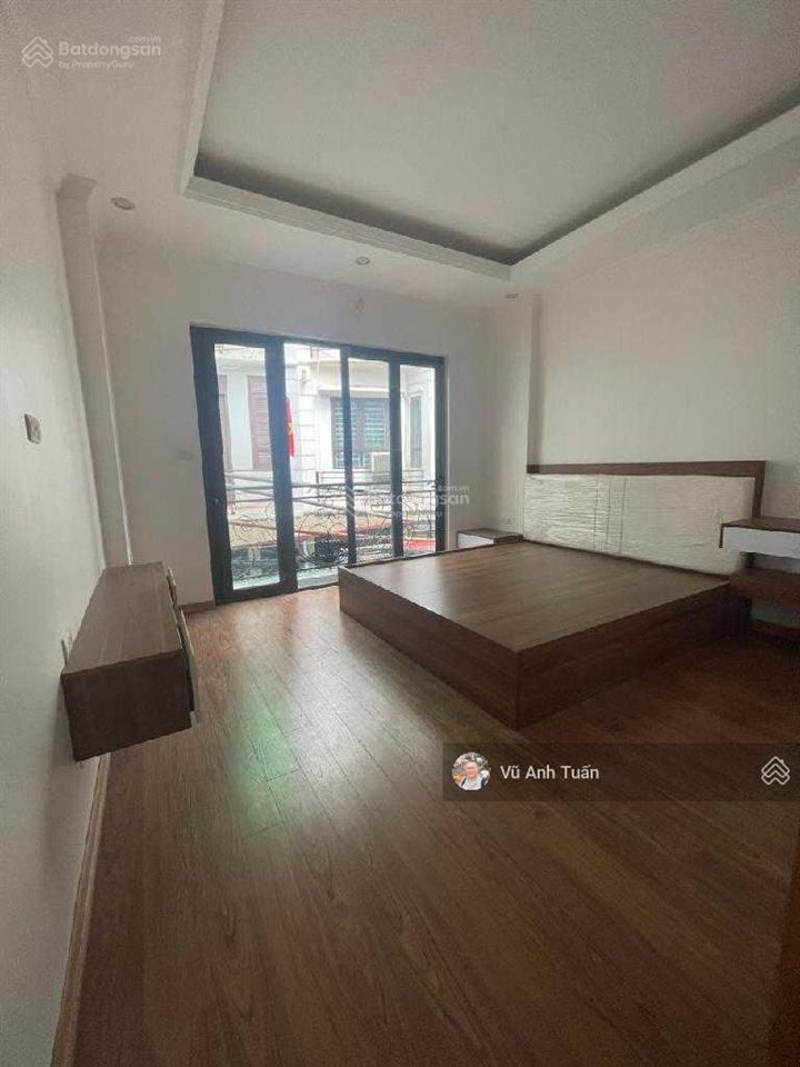 Bán nhà ngõ 243 tam trinh, 50m ra phố, oto đỗ cổng, dân xây, 4 tầng, 31m2, 4.5 tỷ, sđcc