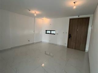 Em chính chủ cần bán lại căn sky villa dự án celadon city diện tích 170,5m2