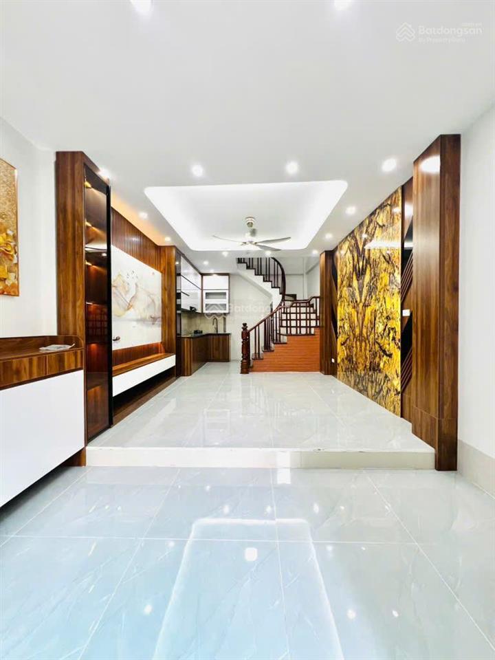 Bán nhà phố vọng, q.hbt 36m2 x nhỉnh 6 tỷ ngõ thoáng sáng thông khắp ngả