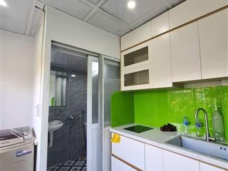 Nhỉnh 900tr đã sở hữu căn penthouse 25m2, tập thể 8/3 hai bà trưng. vị trí đẹp ô tô đỗ cổng