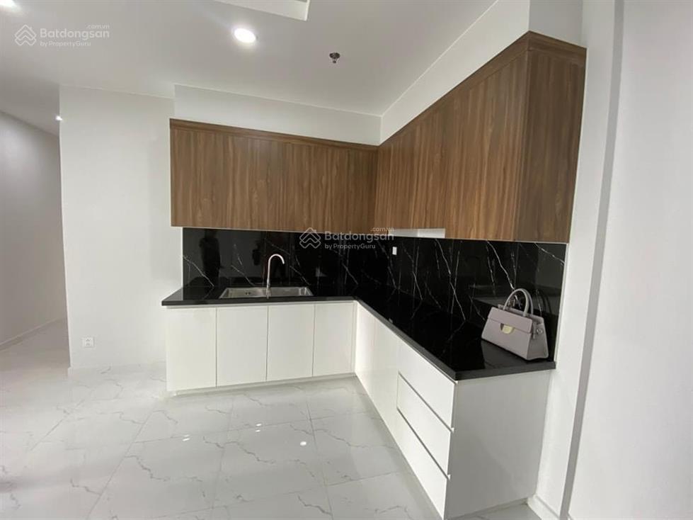 Bán căn hộ opal skyline 3pn2wc 85m2 sẵn sổ giá 2,68 tỷ  sẵn sổ