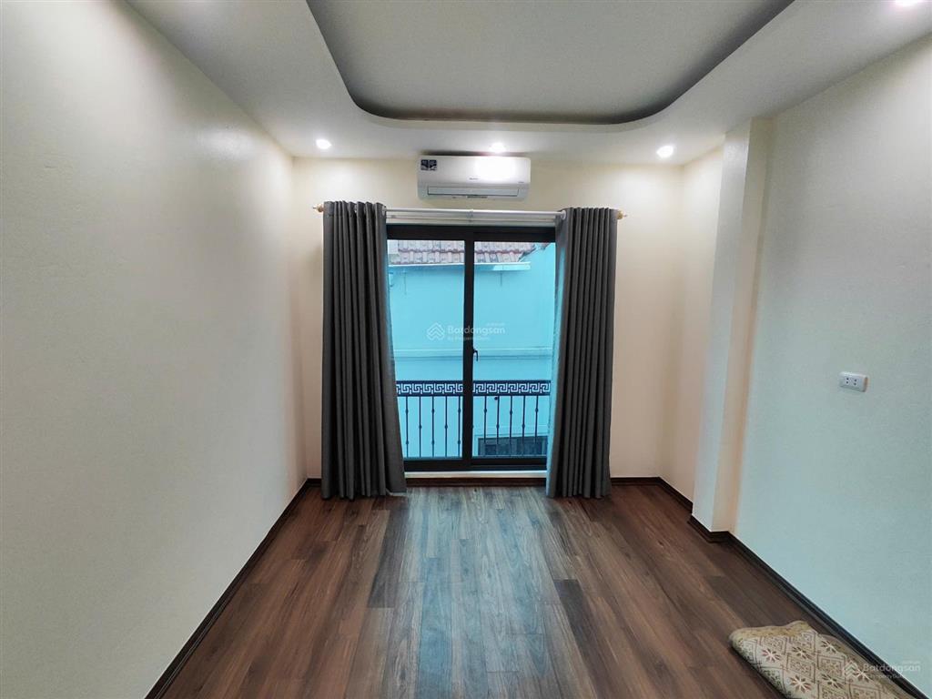 Bán nhanh nhà cầu diễn 45m2 giá 4,8tỷ ngay cạnh đại học công nghiệp cách chợ 50m