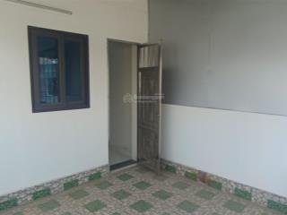 Bán nhanh nhà đại cát 39m2  giá 4,45 tỷ  ô tô đỗ  trường học vây quanh  lô góc  cạnh hồ sen
