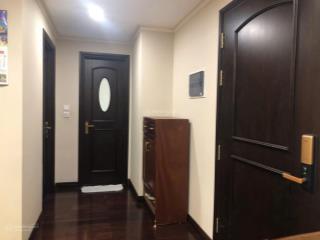 Bán căn hộ chung cư tại hc golden city, 5,65 tỷ, 72m2, 2pn, 2wc, chính chủ, giá siêu hời