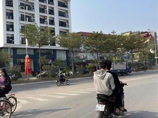 Bán đất thổ cư ở đức diễn, quận bắc từ liêm dt 36m2 lô góc với giá 5 tỷ
