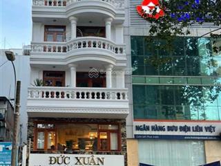 Bán tòa chdv mặt tiền ngay quận 4, 120 m2, hầm 7 lầu, có hợp đồng thuê 130tr/th, giá 29.5 tỷ