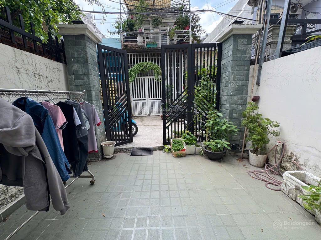 Nhà 2 tầng đường thạnh lộc 22 phường thạnh lộc, q12, dt 72m2 (4mx17,7m) hẻm ôtô 5,1tỷ