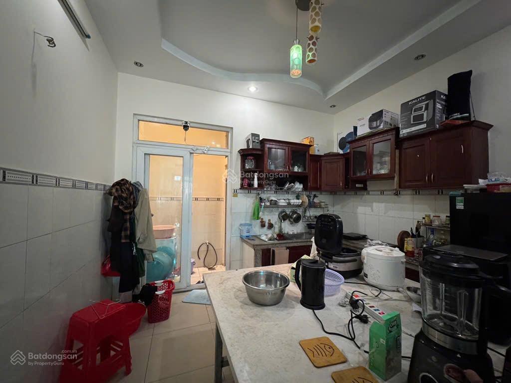 Nhà 2 tầng đường thạnh lộc 22 phường thạnh lộc, q12, dt 72m2 (4mx17,7m) hẻm ôtô 5,1tỷ