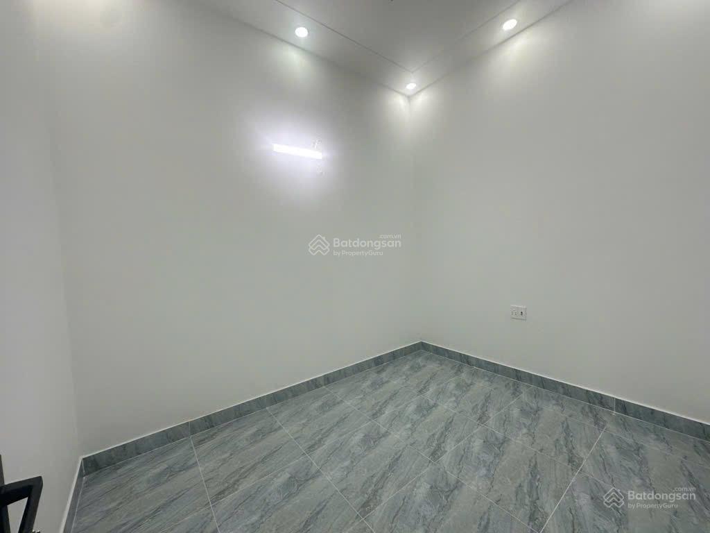 Nhà c4 đường trần thị hè, phường hiệp thành, q12, dt 67,6m2 (4mx18m) hẻm ôtô 3,85tỷ