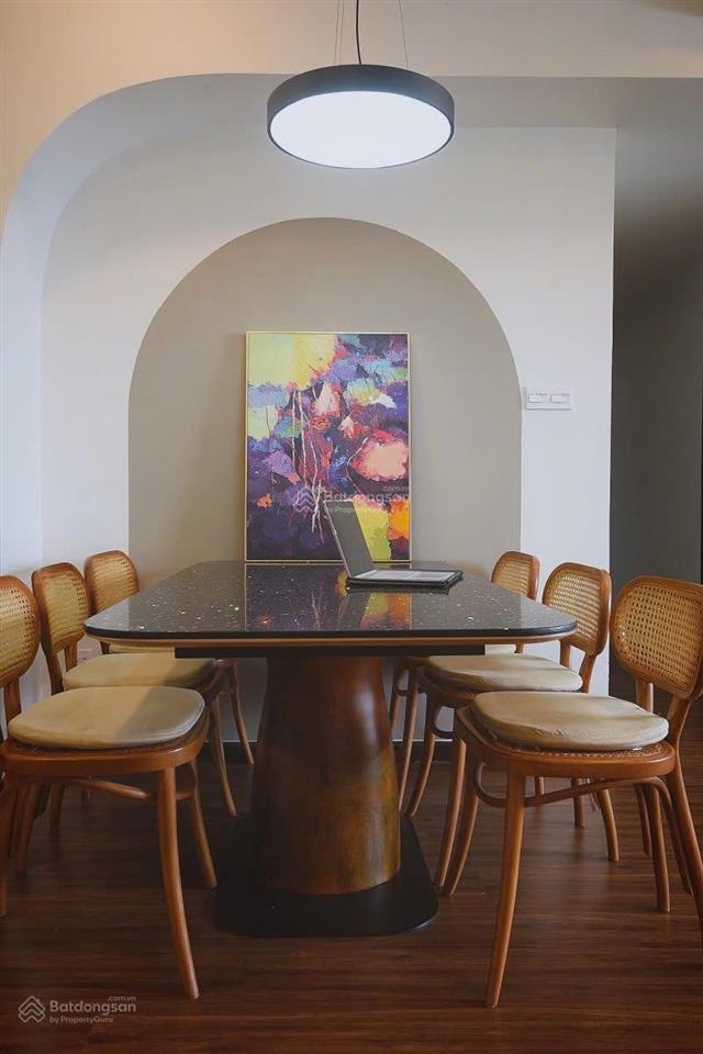 Chính chủ đi định cư cần bán gấp 3pn 109m2 full nt chỉn chu 9,3 tỷ còn thương lượng mạnh