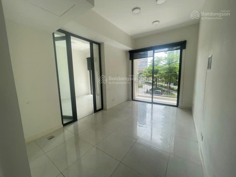 Bán nhanh căn hộ vừa làm văn phòng vừa ở được masteri an phú chỉ 4 tỷ có 1 phòng riêng