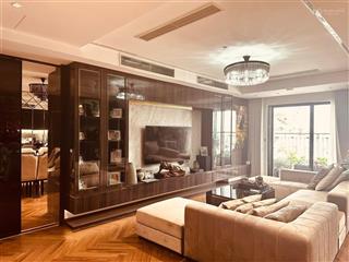 Chính chủ bán ch 3n 2vs. dt 130m. giá 7 tỷ. đc licogi 13 tower. nội thất nhập khẩu.