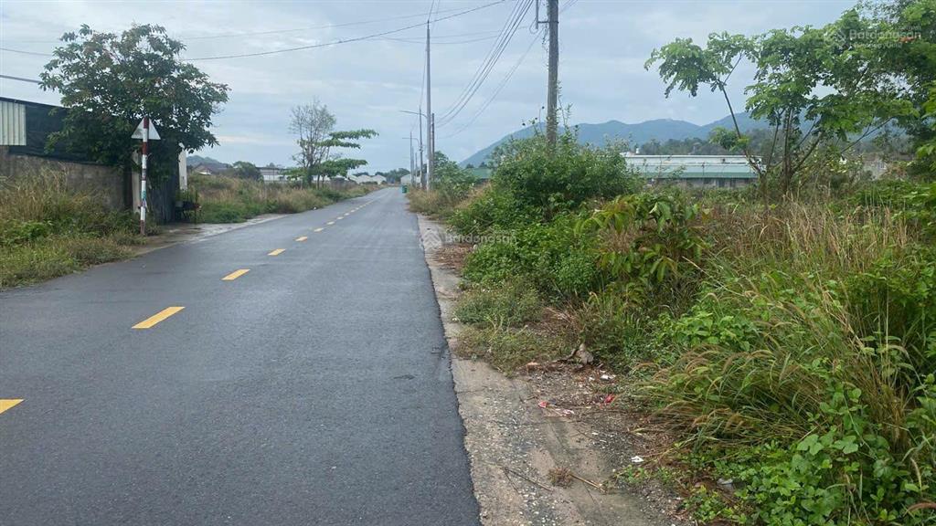 Sào mẫu giá cực tốt tại phường tân thành, dt 5000m2 đơn giá thì quá rẻ anh chị đất thành phố