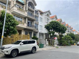 Không có nhà thứ 2,chủ gấp bán,nhà phố mới sang trọng,có thang máy,view công viên cực đẹp,chỉ 1x tỷ
