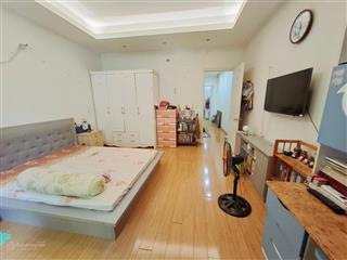 Bán lk kđt văn phú  hà đông. dt 80m2, 4 tầng, mặt tiền 4.5m. giá 18 tỷ còn thương lượng