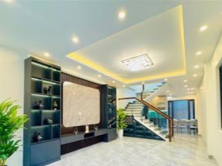Bán nhà độc lập 4 tầng dt 84m2 ngang 6m siêu đẹp tại phạm hữu điều. giá tốt chỉ 4,95 tỷ tt nhẹ