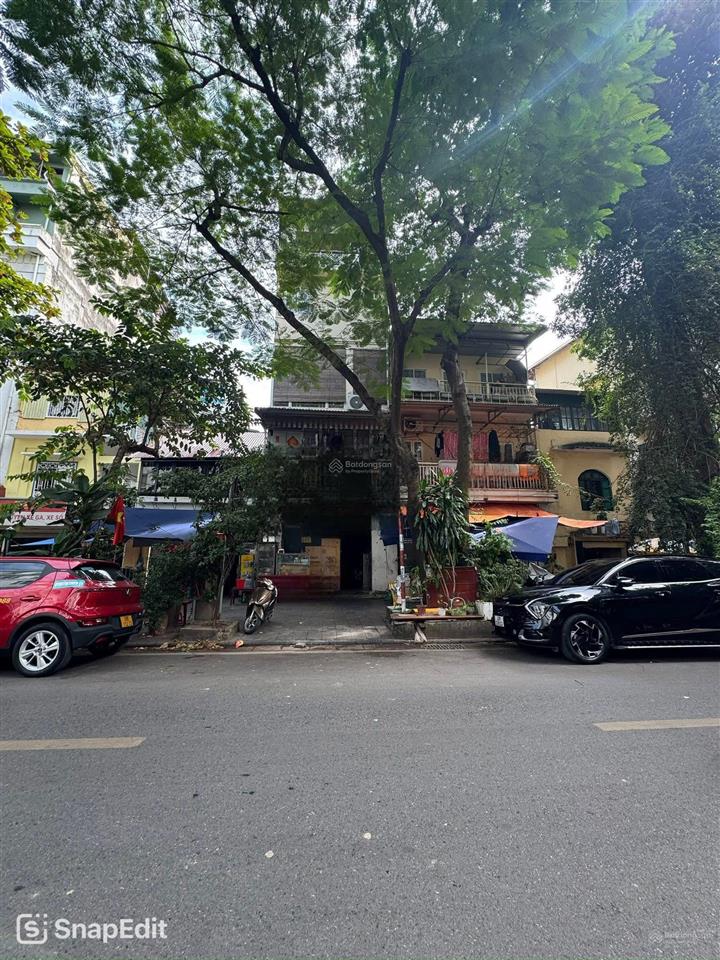 Nhà 2 mặt phố cổ. mặt phố hàng cót + mặt phố phùng hưng. dt 141. mt 5m. nhà 6 tầng. 1 chủ 1 sổ