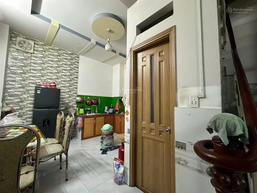 Gấp bán nhà 4 tầng 4m x 15m 4pn đường âu dương lân q8 (nhỉnh 6 tỷ)