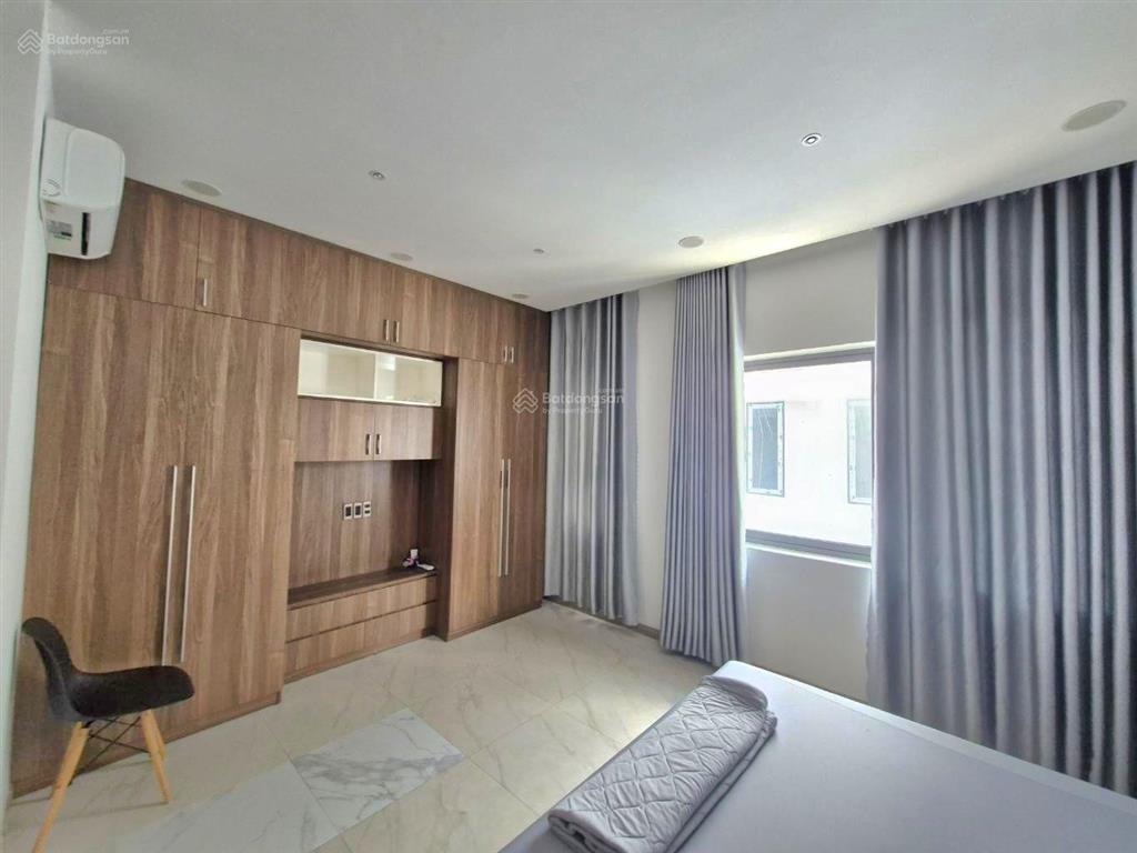 Nhà đẹp 5 tầng 5 x 20m kdc dương hồng bình hưng, bc gần bến xe q8