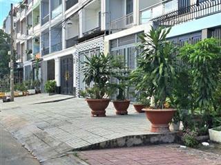 Bán nhà 4 tầng 5 x 19, 6pn vỉa hè 5m kdc đường lê bôi, phạm thế hiển q8
