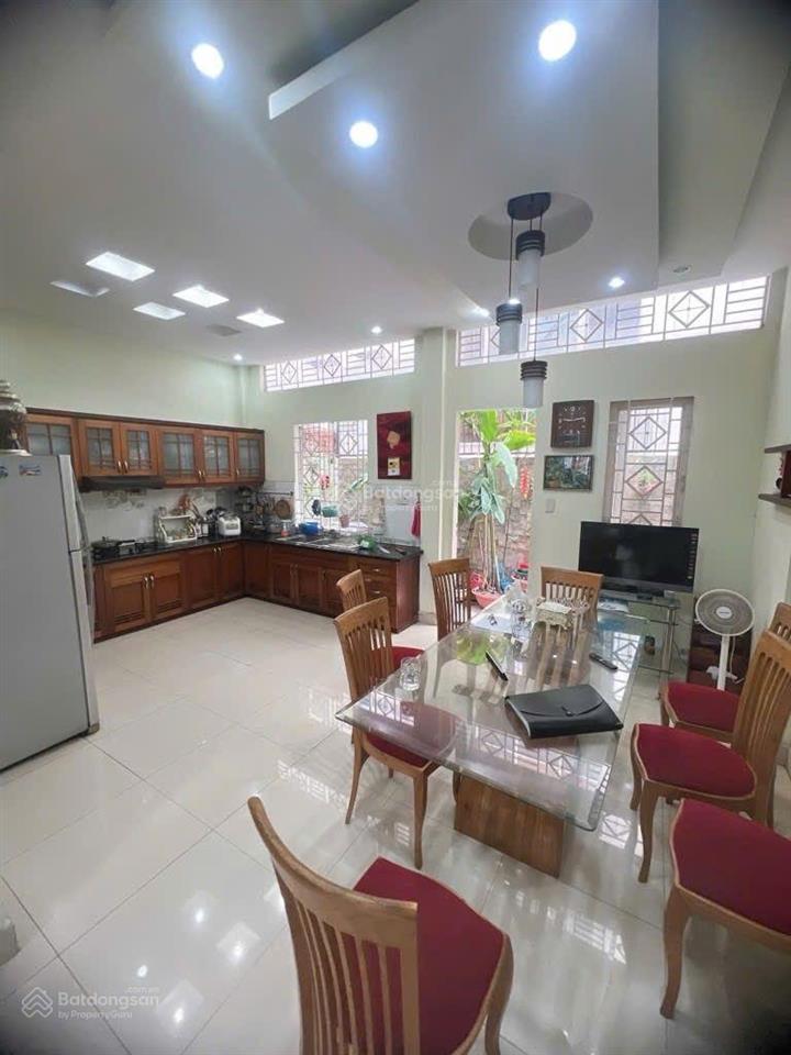 Bán biệt thự nhà phố 120m2, 4 tầng tạ quang bửu q8, dương quang đông, ngay central premium